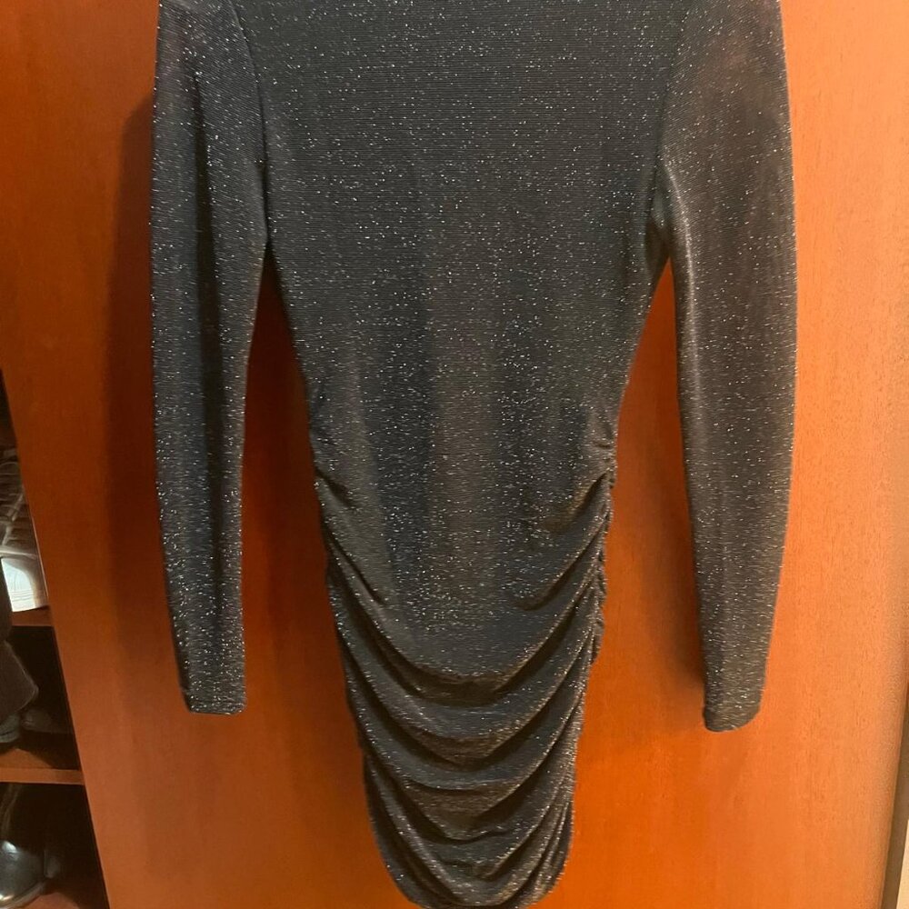 ✨ Elegant Glittery Dress - Size XS ✨ - Picture 2 of 2